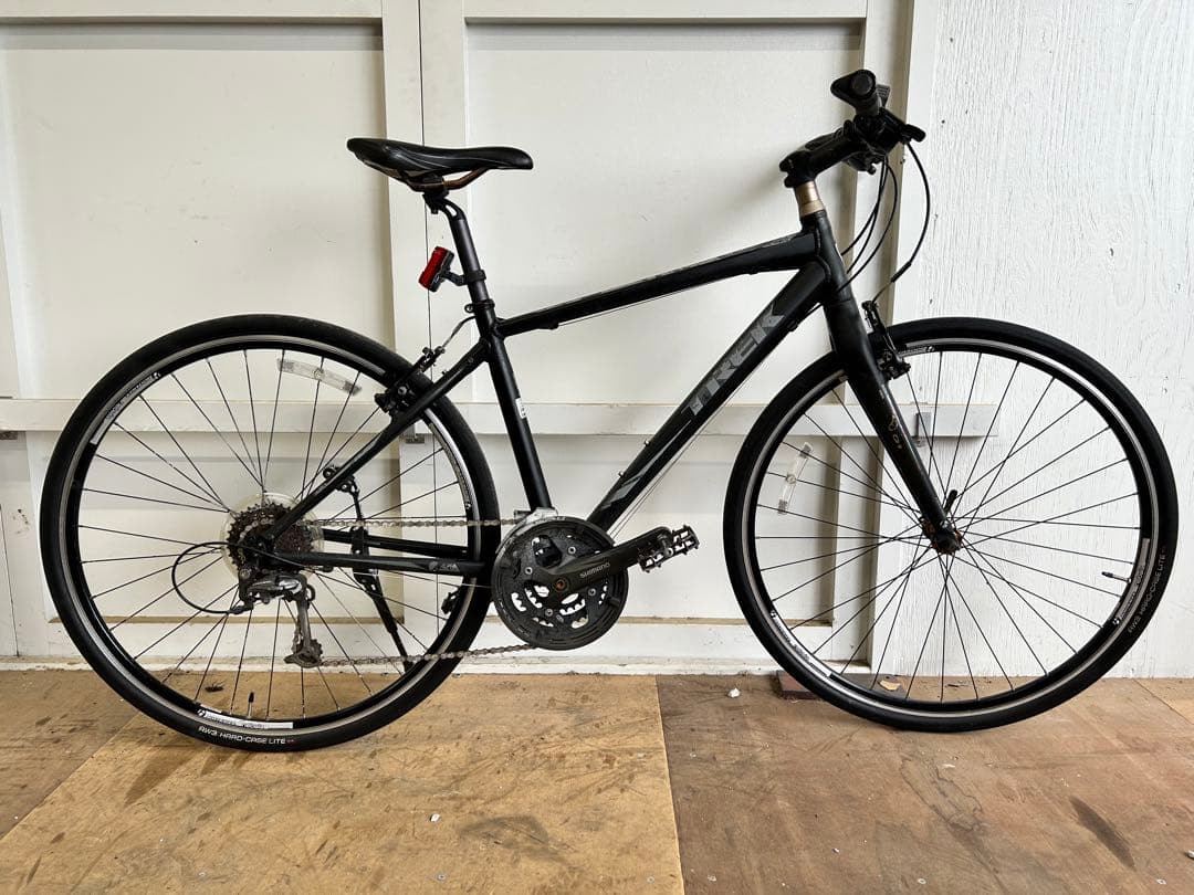 【カーボン】TREK クロスバイク SHIMANO 27段 トレック シマノ