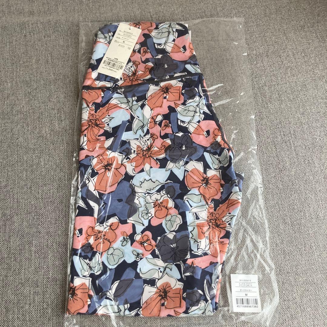 SUKALA LAVAミックスフラワープリントレギンスM 新品値下げしました