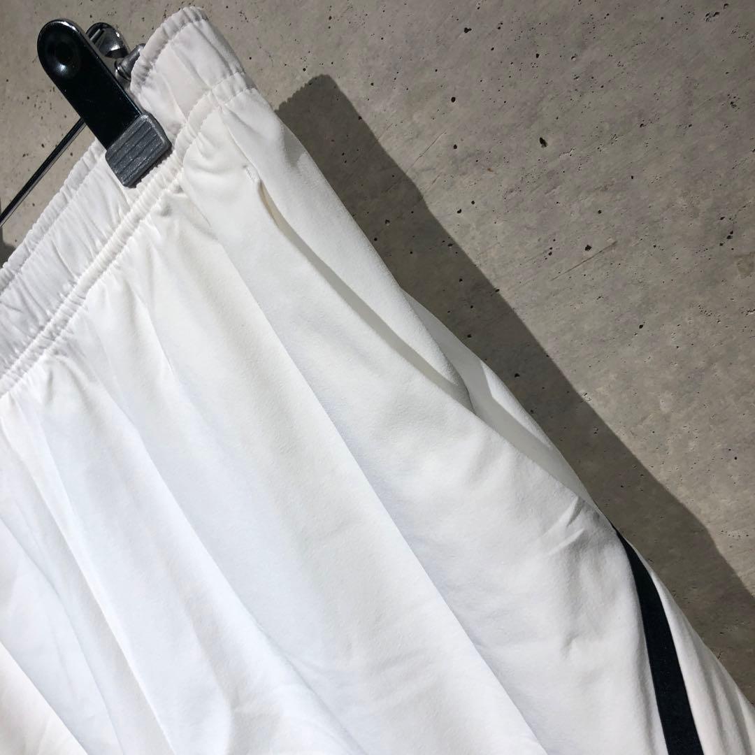 超希少 フェデラー着用NIKE 9Inch Court Flex Ace