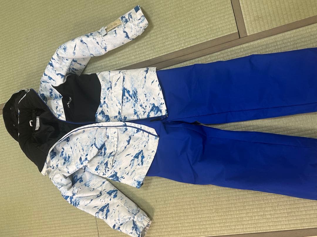 ジュニアスキーセット(ウェア160 ブーツ23.0 スキー126