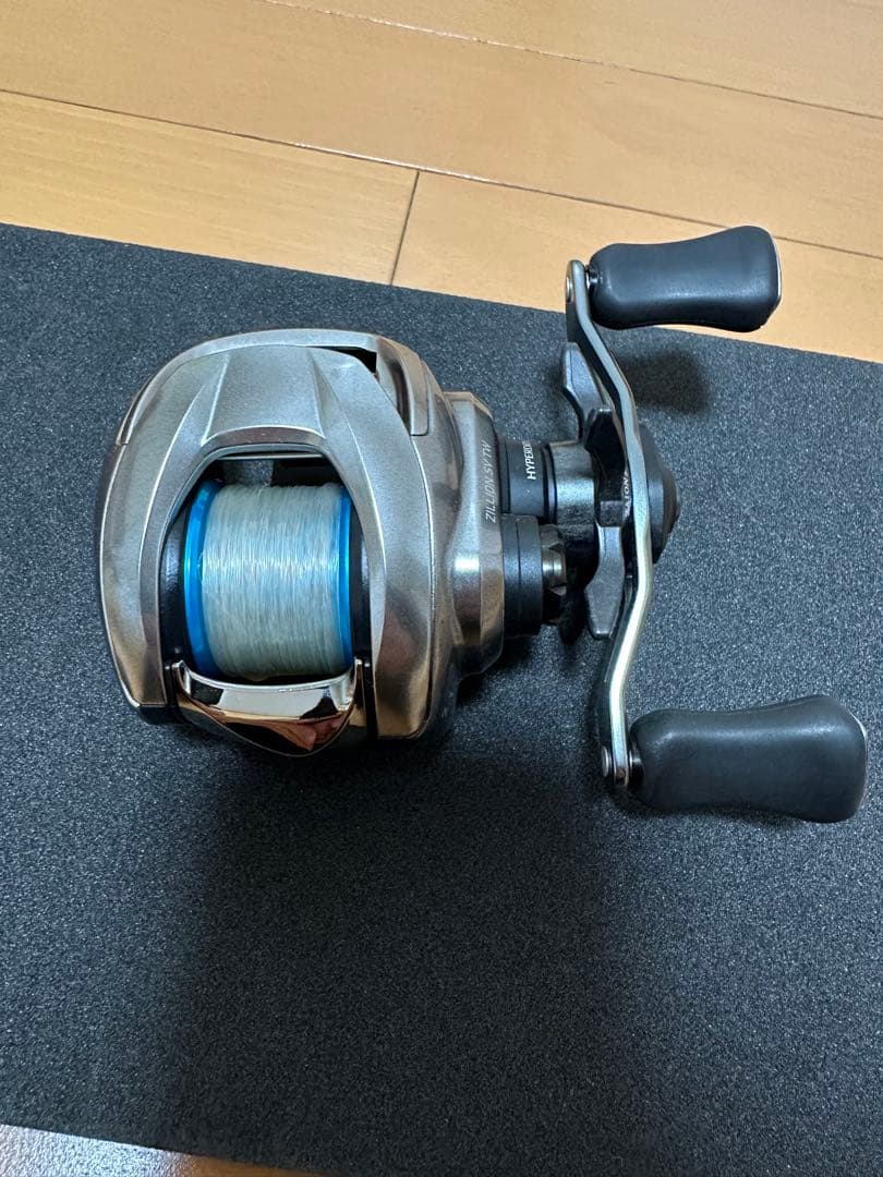 DAIWA ZILLION SVTW1000Hktfバーサタイルフィネススプール