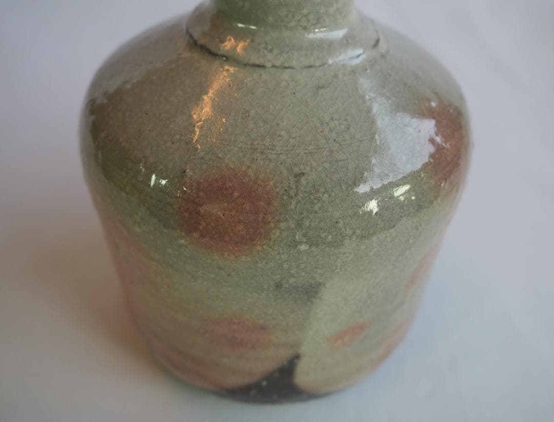 13代田原陶兵衛造『萩焼砧花入』（共箱）