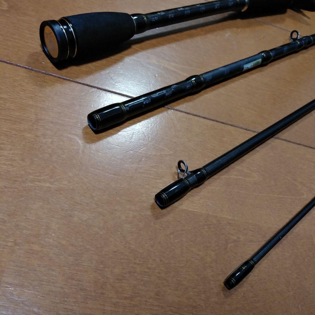 中古美品　アブガルシア XRFC-704M-MB ルアーロッド