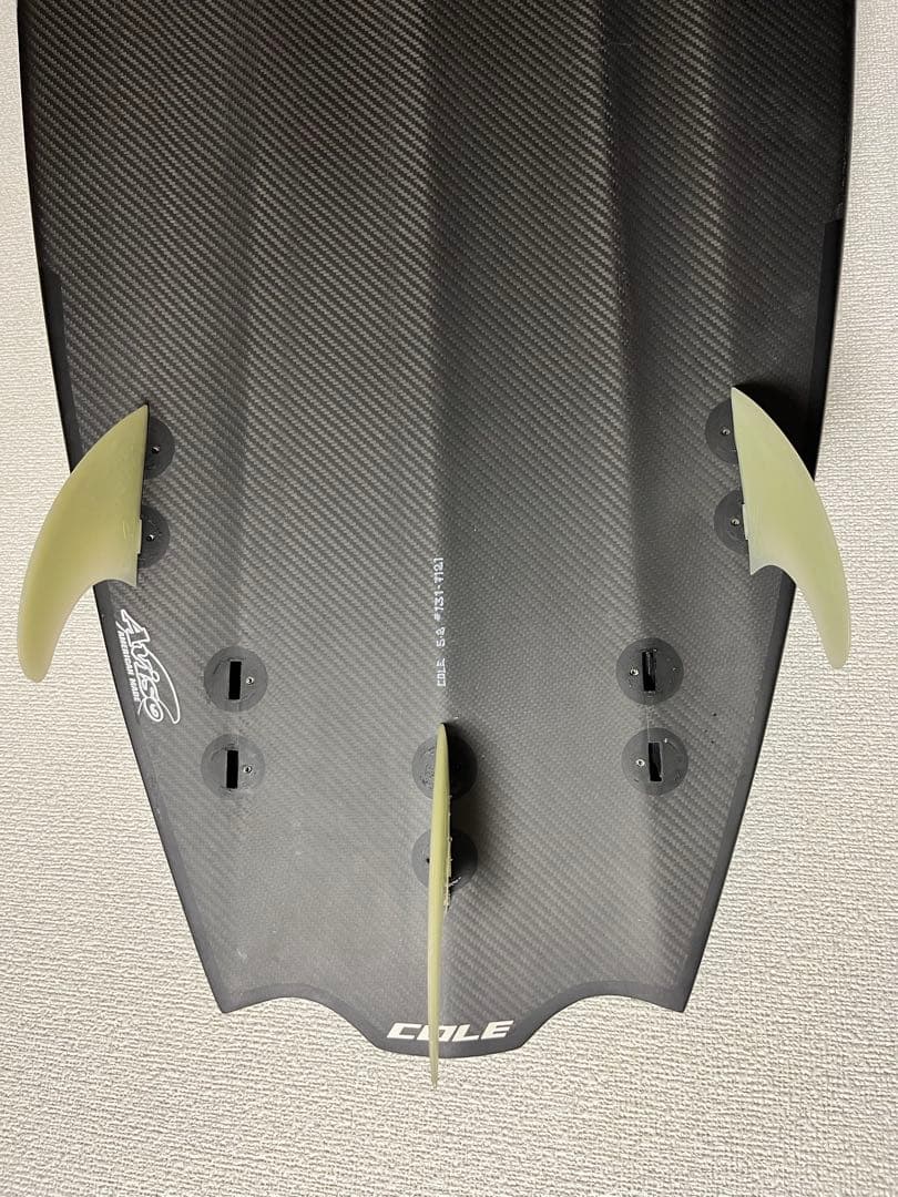 AVISO COLE サーフボード　カーボン