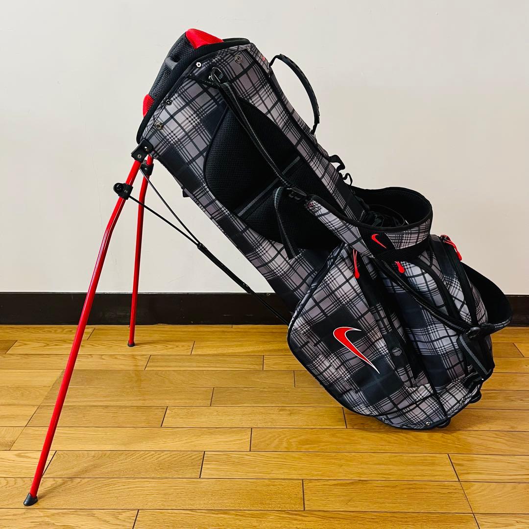 美品　ナイキ ゴルフ キャディバッグ スタンド式　エクストリームスポーツⅣ