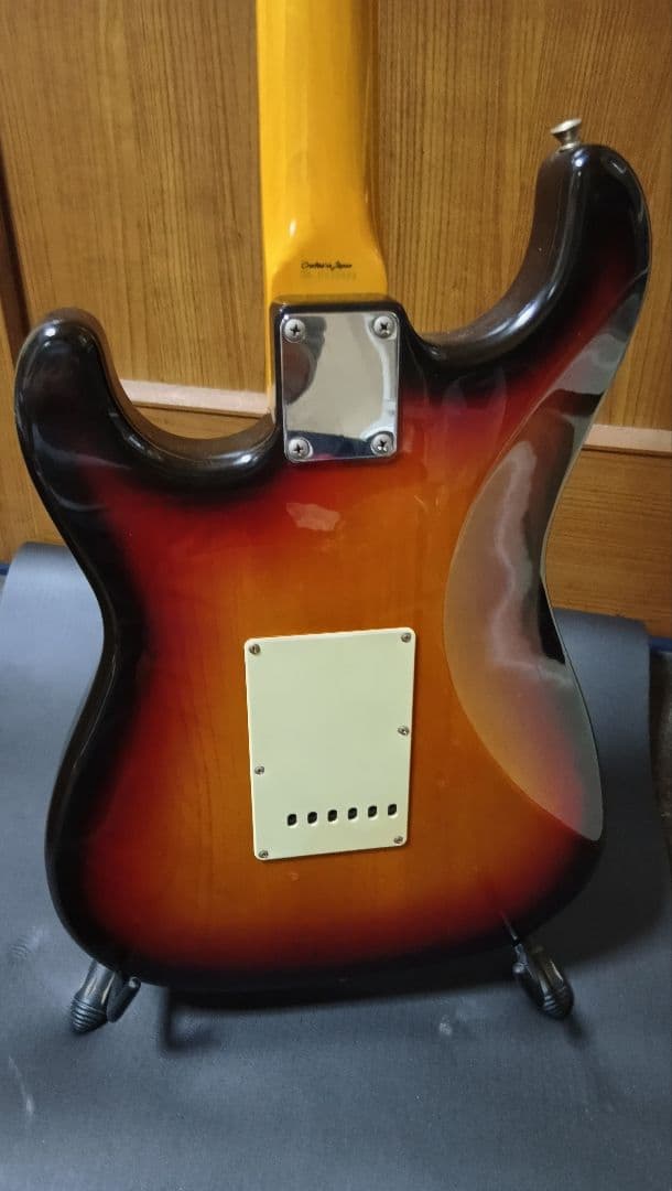 Fender Japan Stratocaster サンバースト