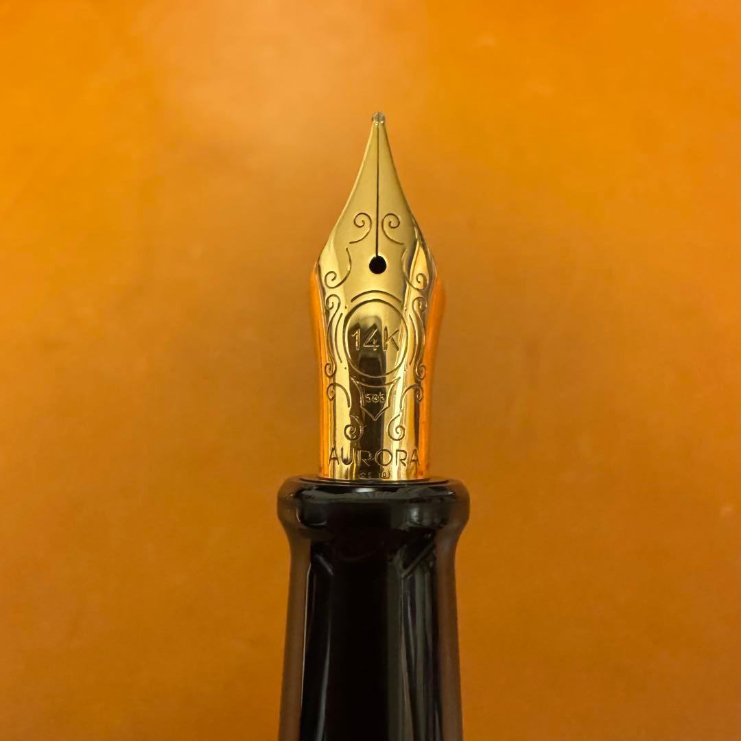 合馬公式アカウント2　アウロラ 88 オタントット　黒金　M字　801