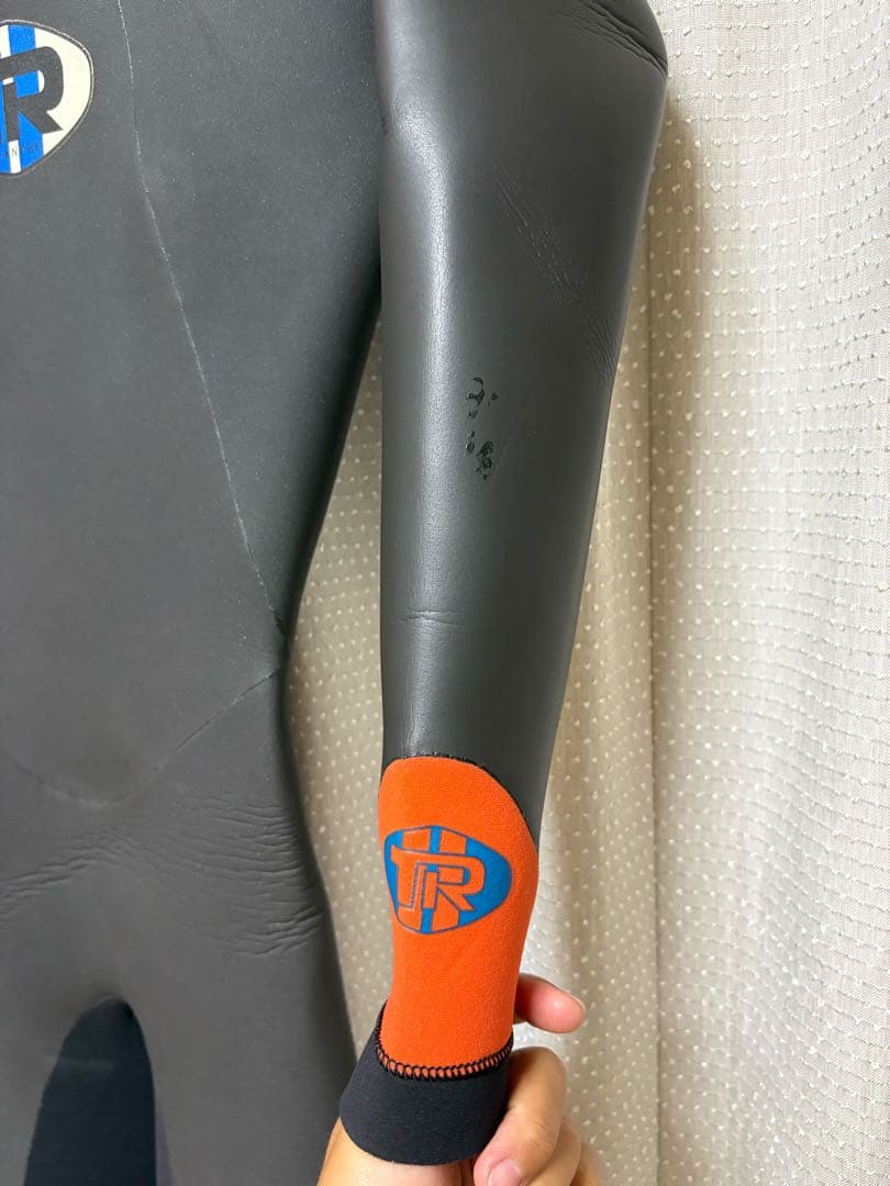 Tranche(トランシェ)5-3mm セミドライ レディースMサイズ 未使用品