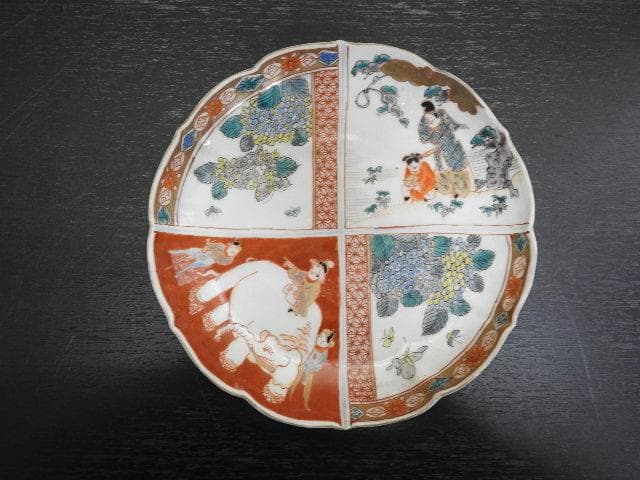 伊万里　色絵輪花皿　MA277