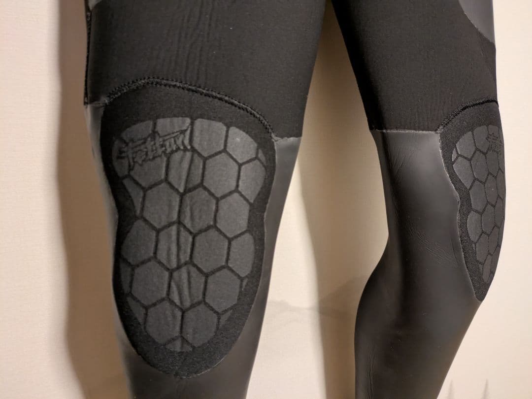 【新品未使用】Fellow セミドライスーツ MBサイズ 163cm 58kg