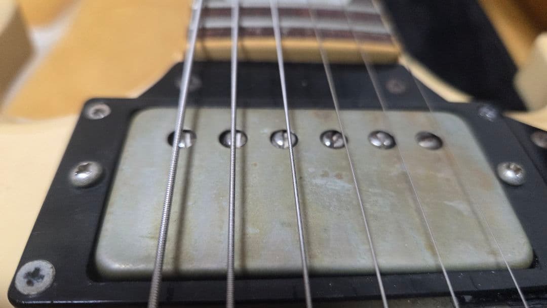 Gibson SG モデル品！1962年オリジナルプレート搭載！クリームボディ