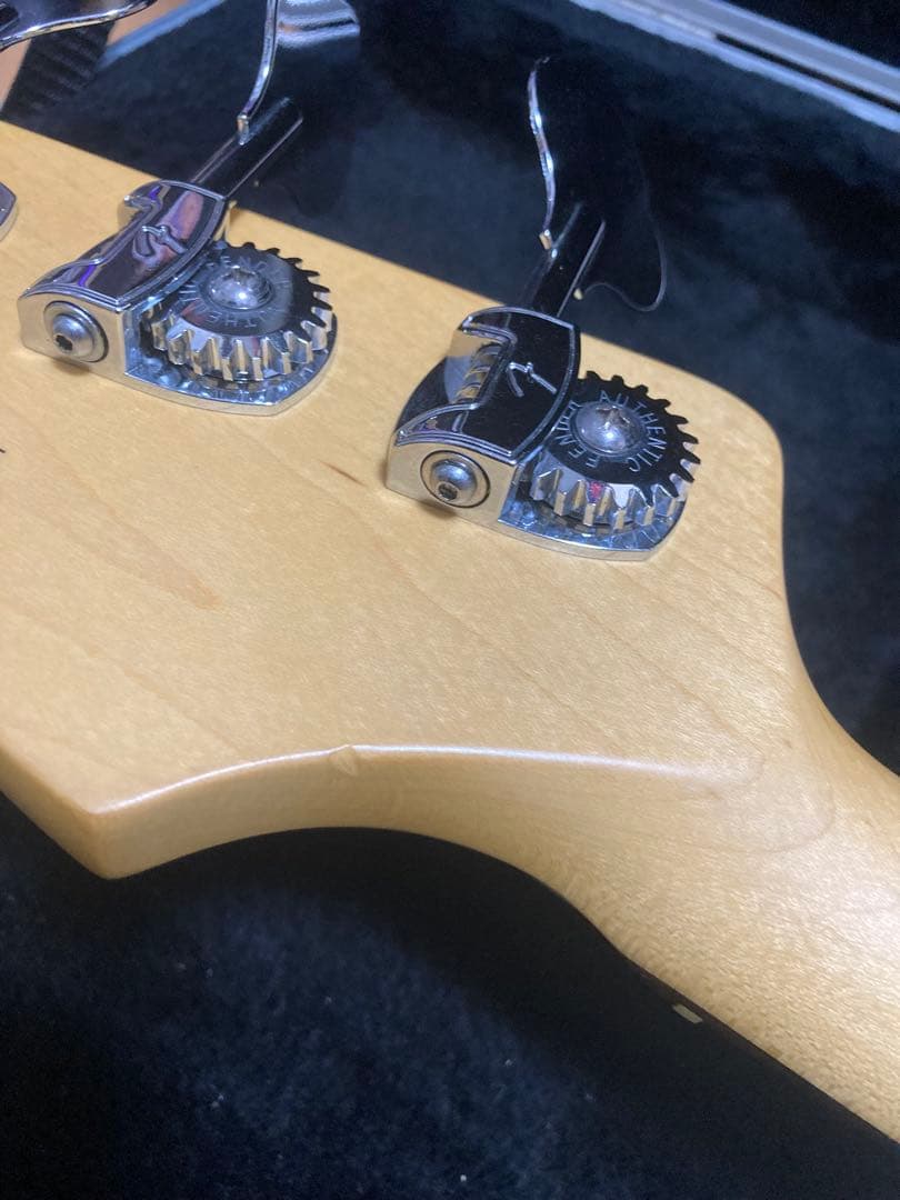 ベース FENDER American standard jazz bass