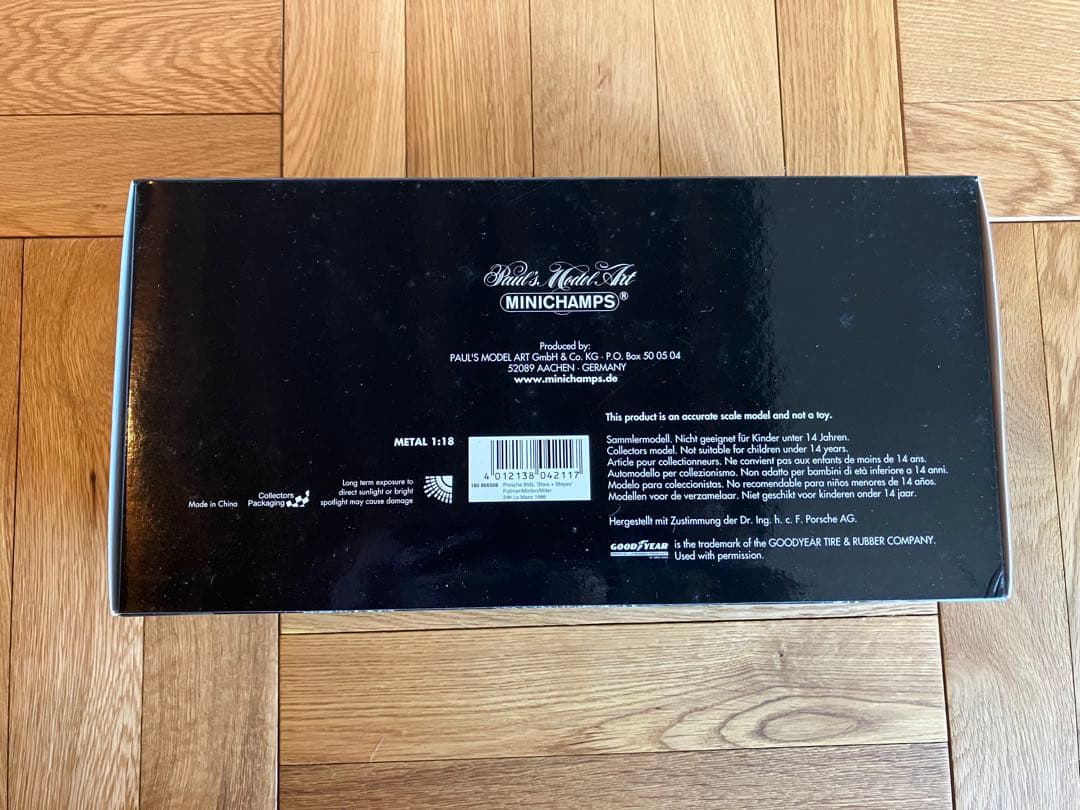 未開封 1/18 MINICHAMPS ポルシェ 956L 1986 #8