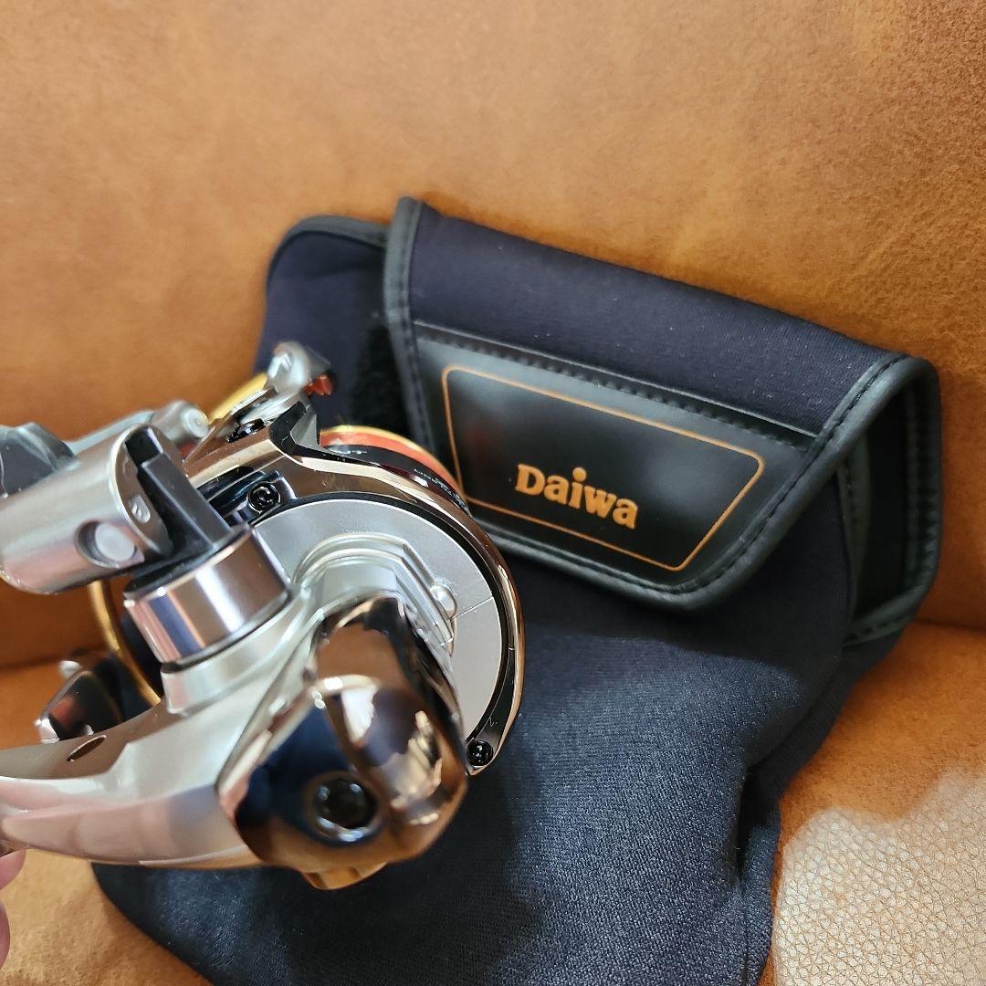 Daiwa トウナメントZ2500LB スピニングリール