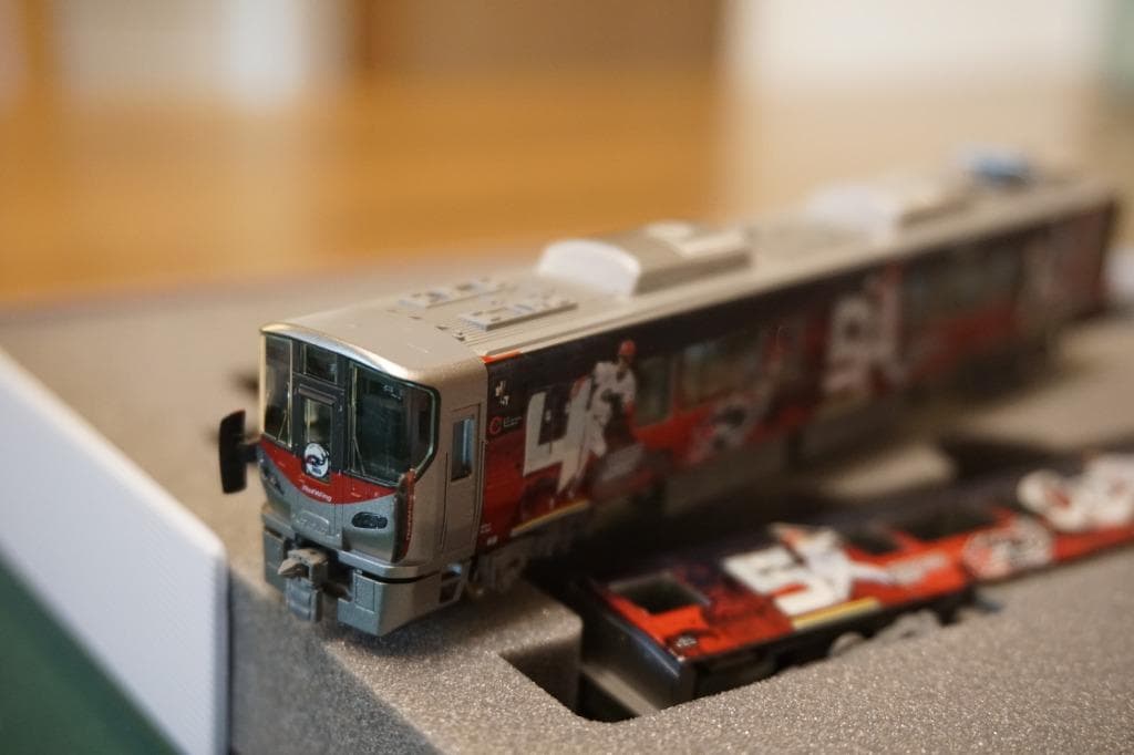 TOMIX 227系　「カ―プ応援ラッピングトレイン」2025年仕様　3両編成