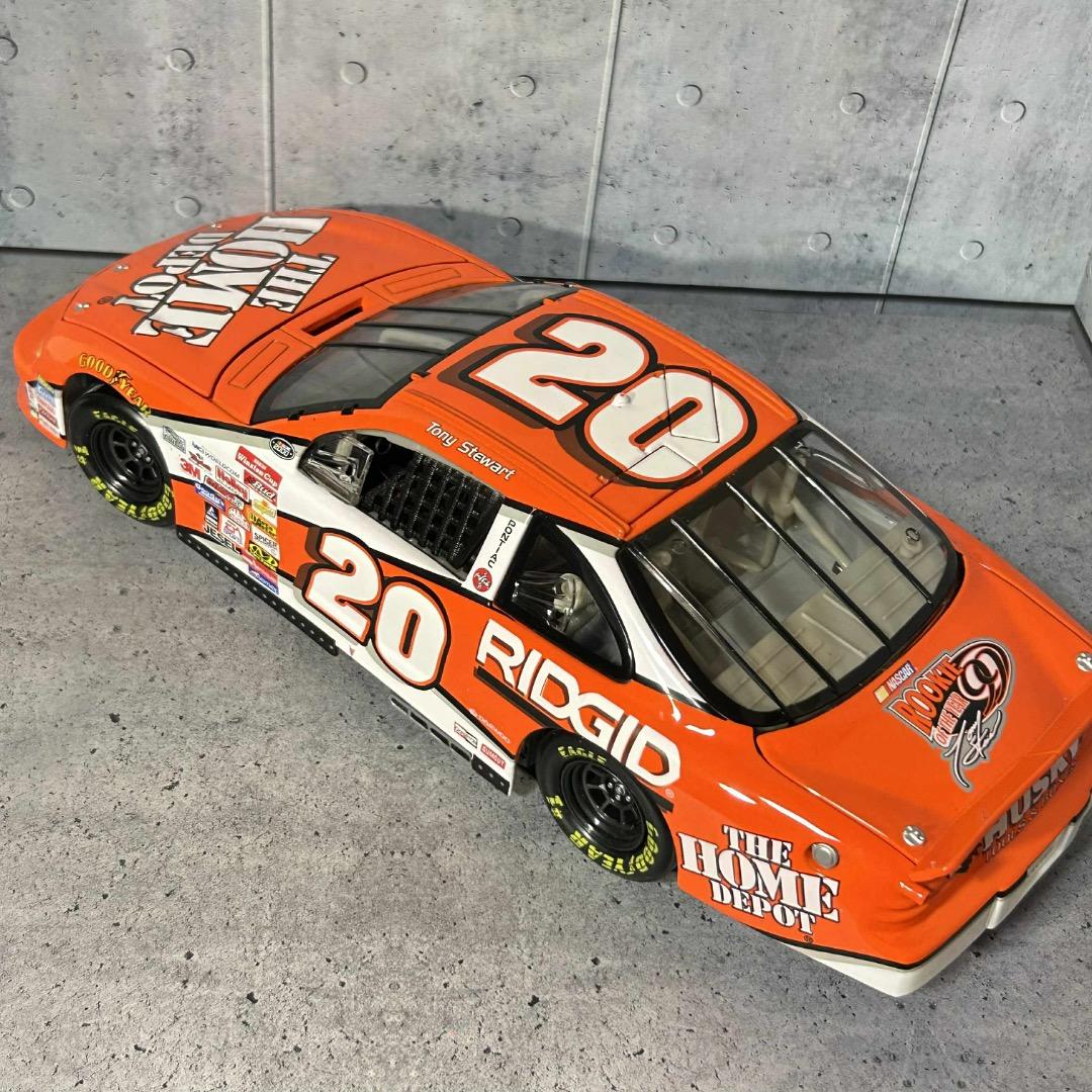 ぱ*ぱ様 1/18 ACTION Pontiac Grand Prix Nasc