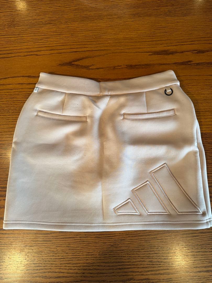 adidas フーディー＆スカート セットアップ ベージュ系ゴルフウェアSサイズ