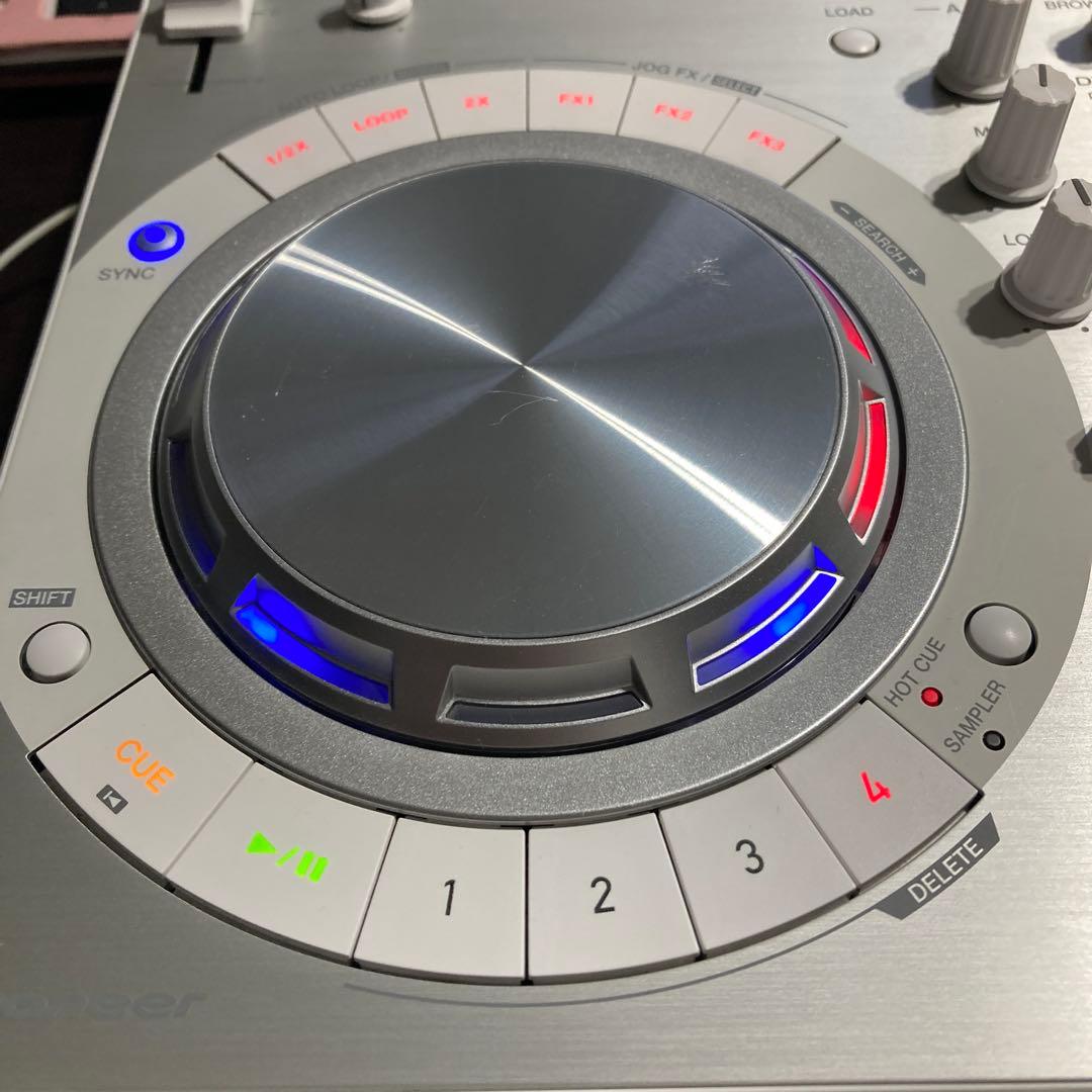 PIONEER　DDJ-WEGO3-W ホワイト