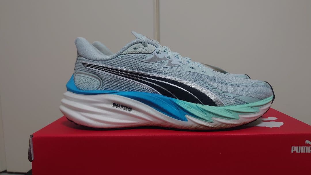 【期間限定値下げ】PUMA Velocity NITRO 4