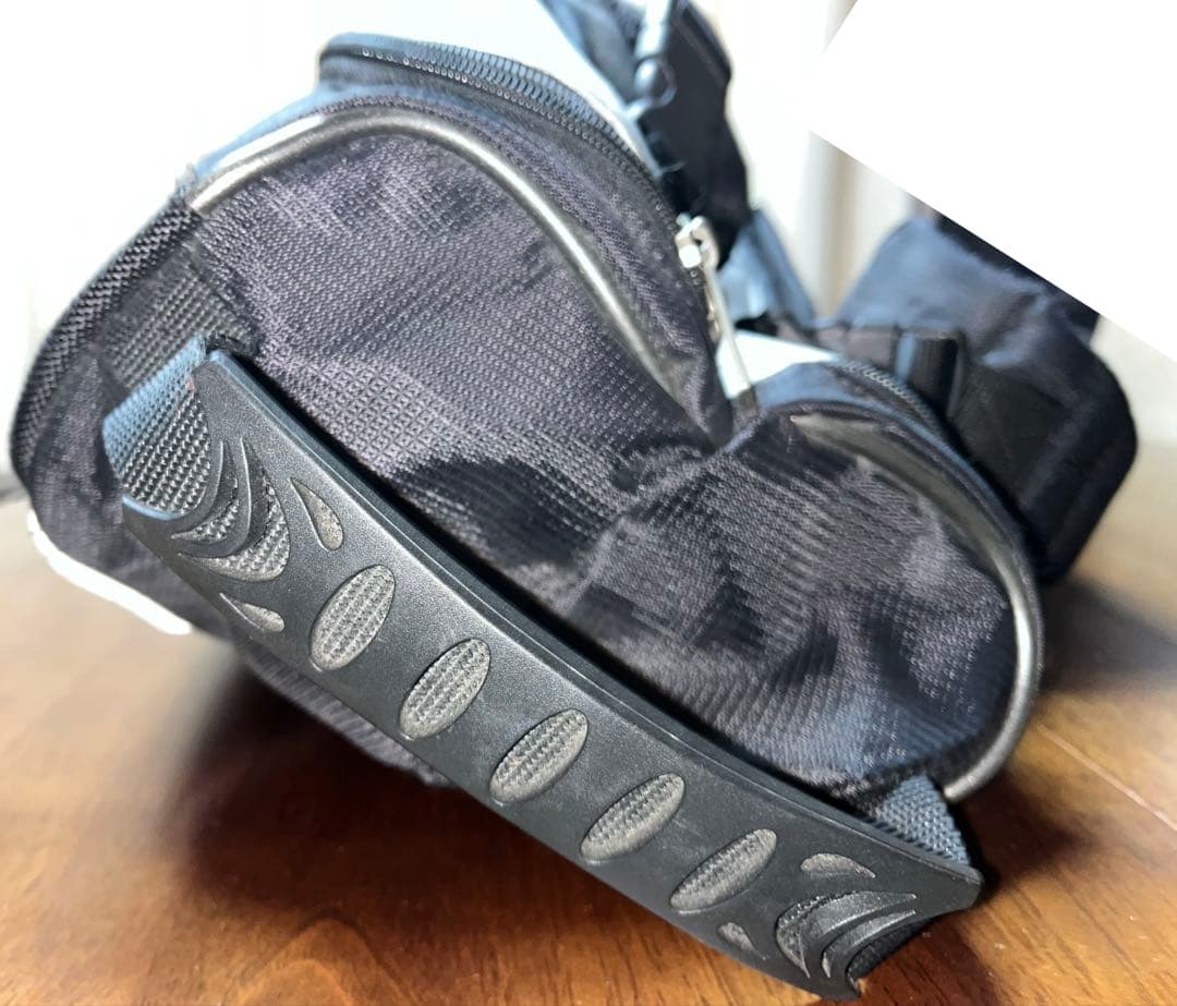 YONEX ソフトテニスバッグ 黒 ブラック シルバー 銀