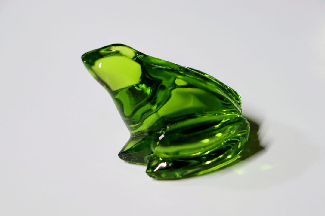 バカラ　Baccarat　クリスタル　カエル　置物　ペーパーウエイト　ガラス細工
