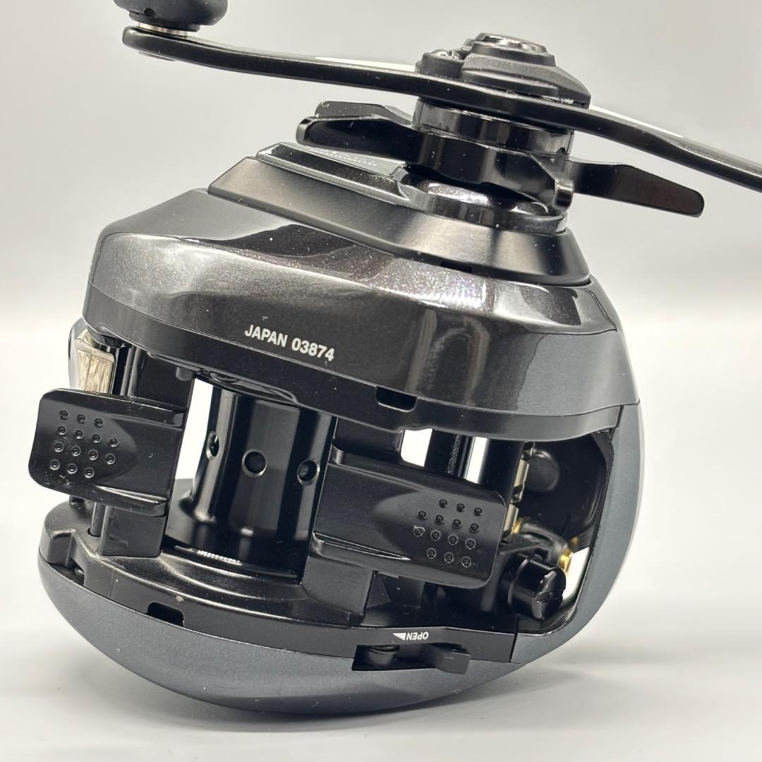 No.01 シマノ 18アンタレス DC MD XG 右ハンドル