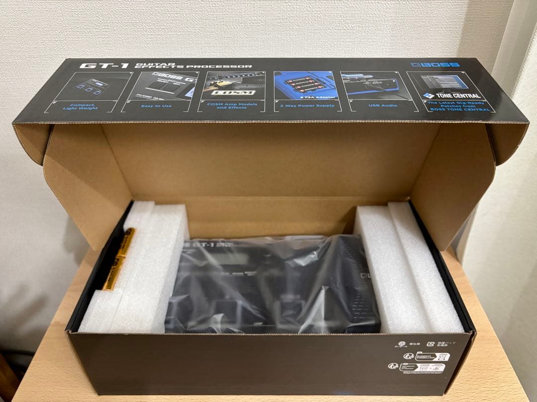 【新品・未使用品・送料込】BOSS GT-1 ＋A/Cアダプター付