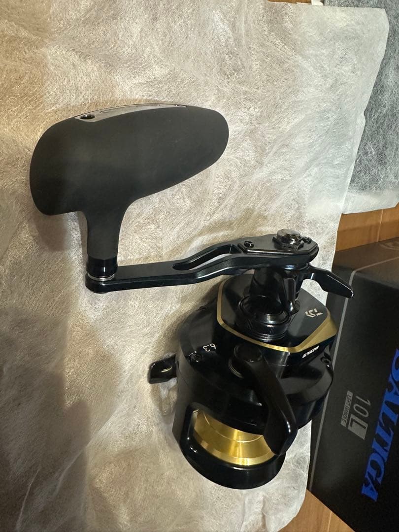 DAIWA SALTIGA 10L 両軸リール　ソルティガ