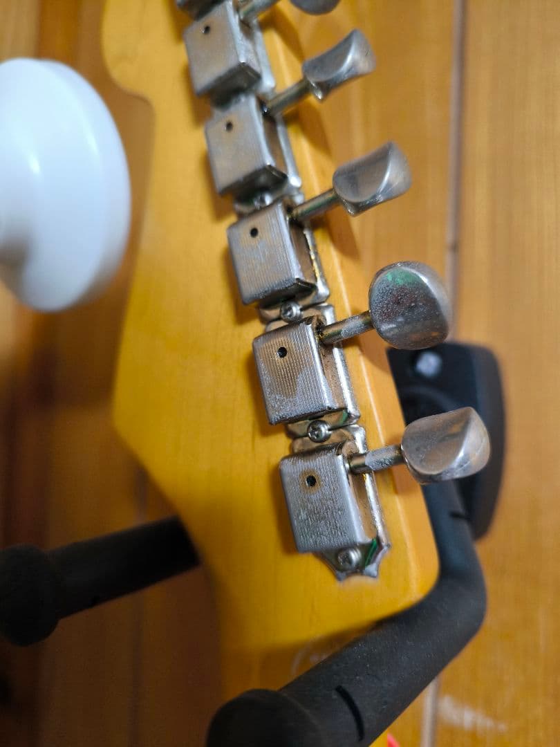 め*ね様 Sシリアル ストラトキャスター　フジゲン製　スキャロップ指板　イングヴ