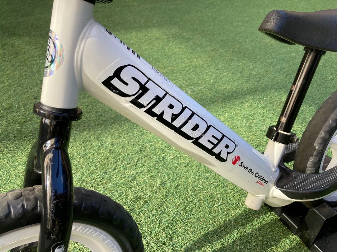 strider ストライダースポーツ　セーブザチルドレン　ホワイト