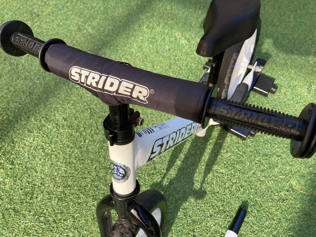 strider ストライダースポーツ　セーブザチルドレン　ホワイト