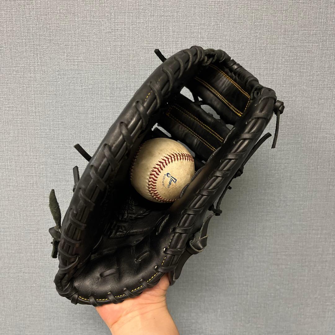 1081 ハタケヤマ 型抜群 極美品 軟式 ファーストミット 左投げ