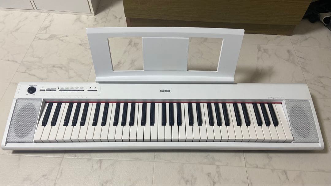 YAMAHA 電子キーボードpiaggero ホワイト NP-12