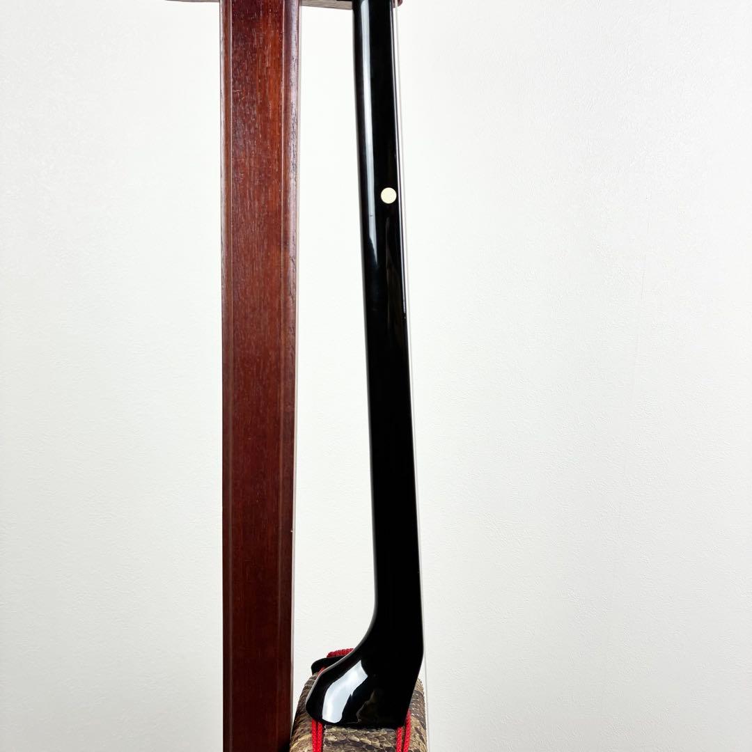 沖縄 三線 本蛇皮 黒漆 カラクイ1本欠品