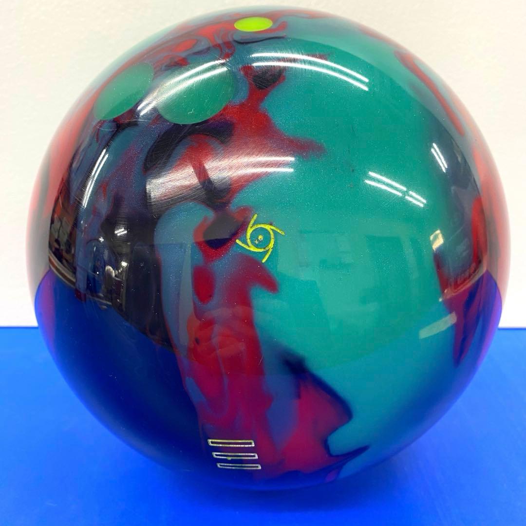 美品プラグ済み 初代 I Dentity ストーム Storm ボウリングボール