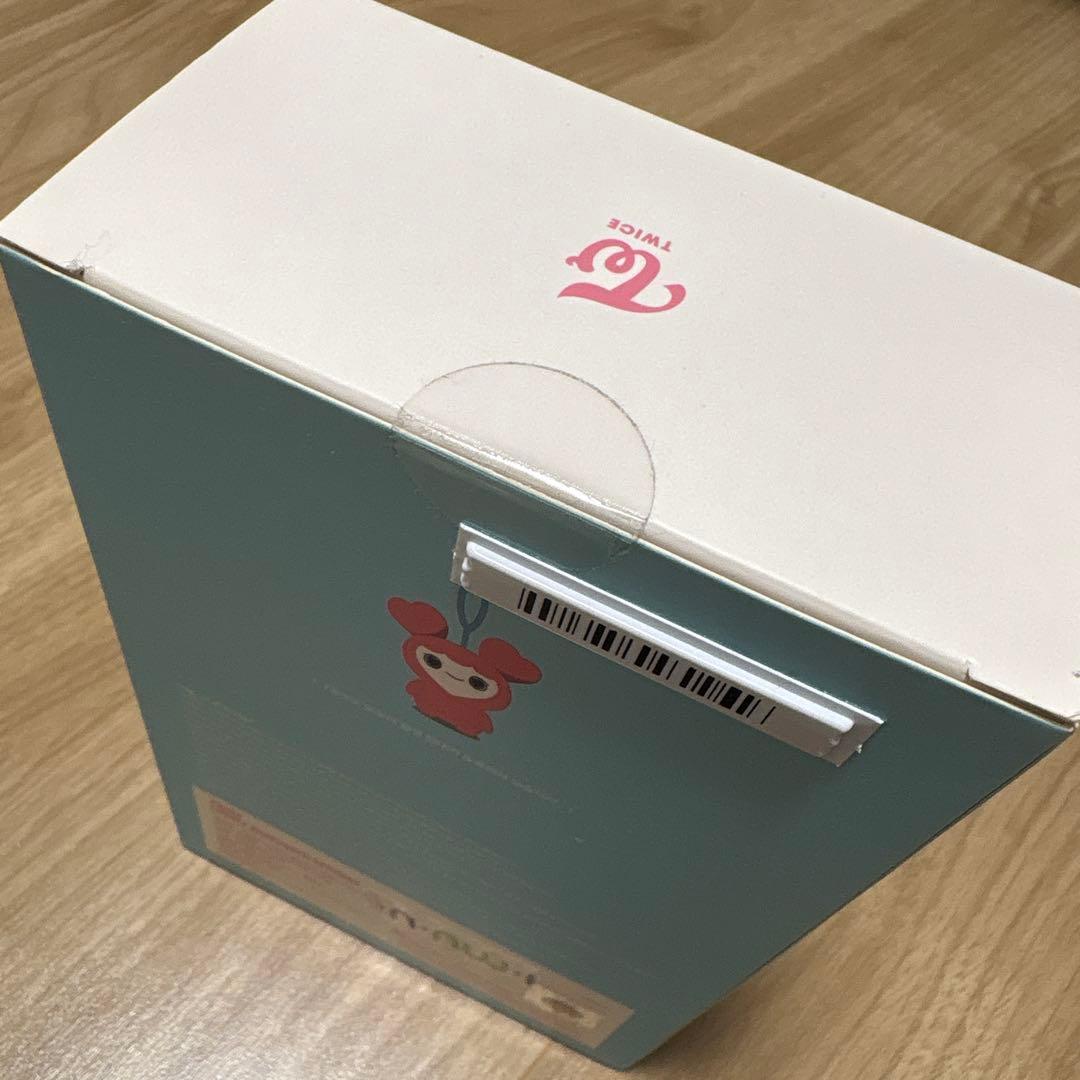 新品未開封TWICE LOVELY BLUETOOTH SPEAKER モブリー