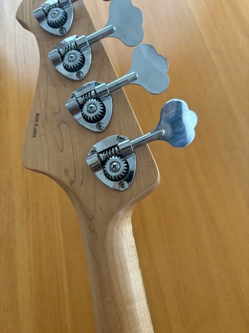 バッカス　ハンドメイドシリーズ　4弦ジャズベース bacchus