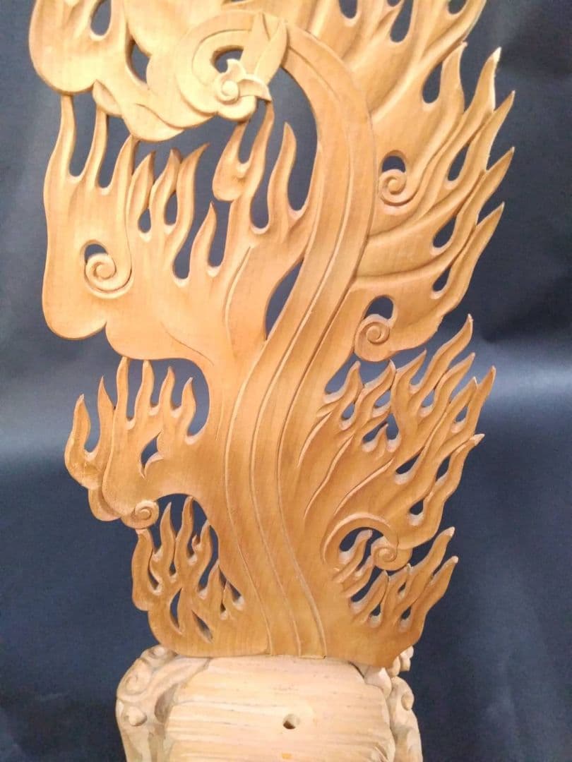 龍神、手彫り　剣龍　倶利伽羅不動尊像