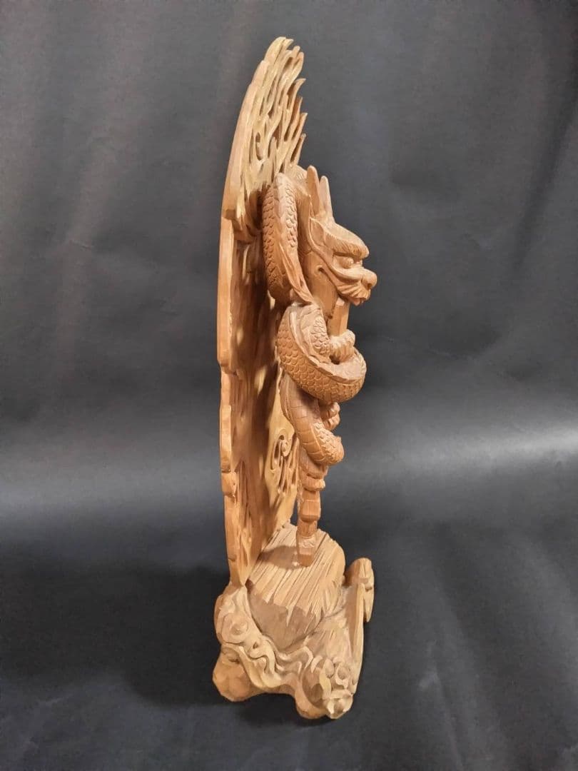龍神、手彫り　剣龍　倶利伽羅不動尊像