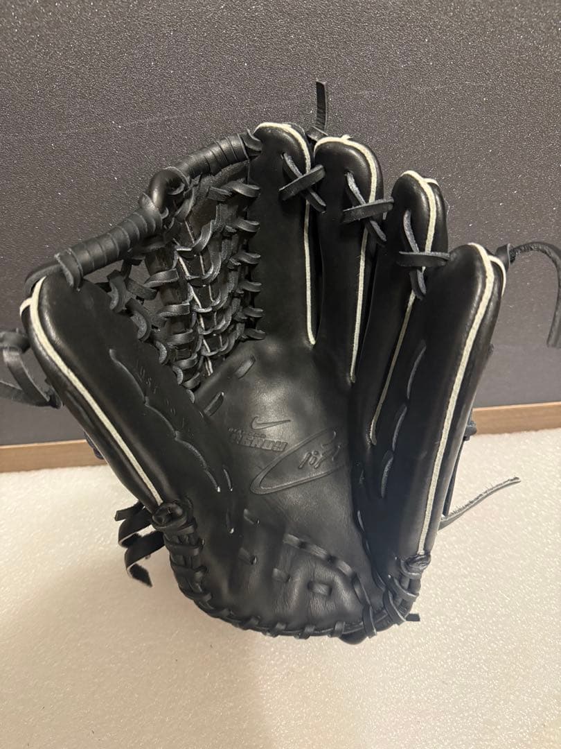★未使用★極美品★ NIKE ナイキ 一般軟式用 外野手 オールラウンド