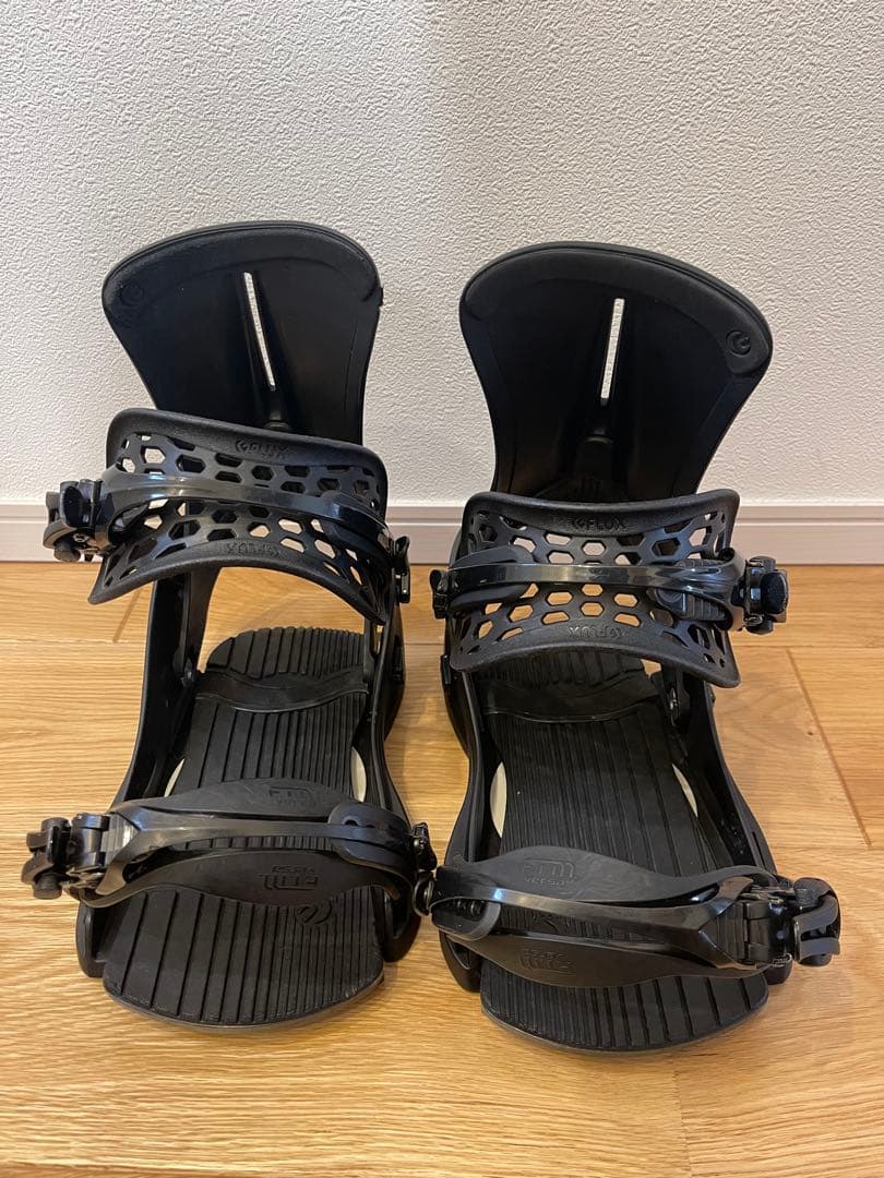 FLUX XF サイズＭ ビンディング