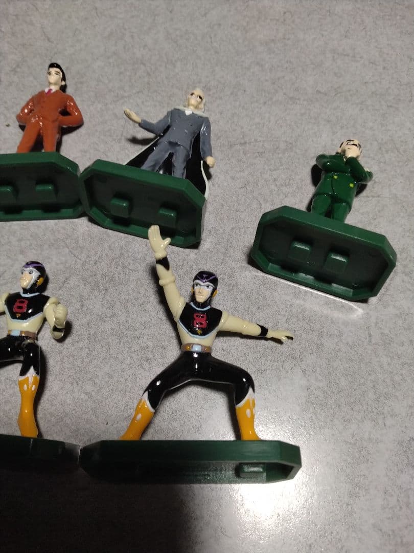 スーパーヒーローアクションフィギュア「エイトマン」8体セット