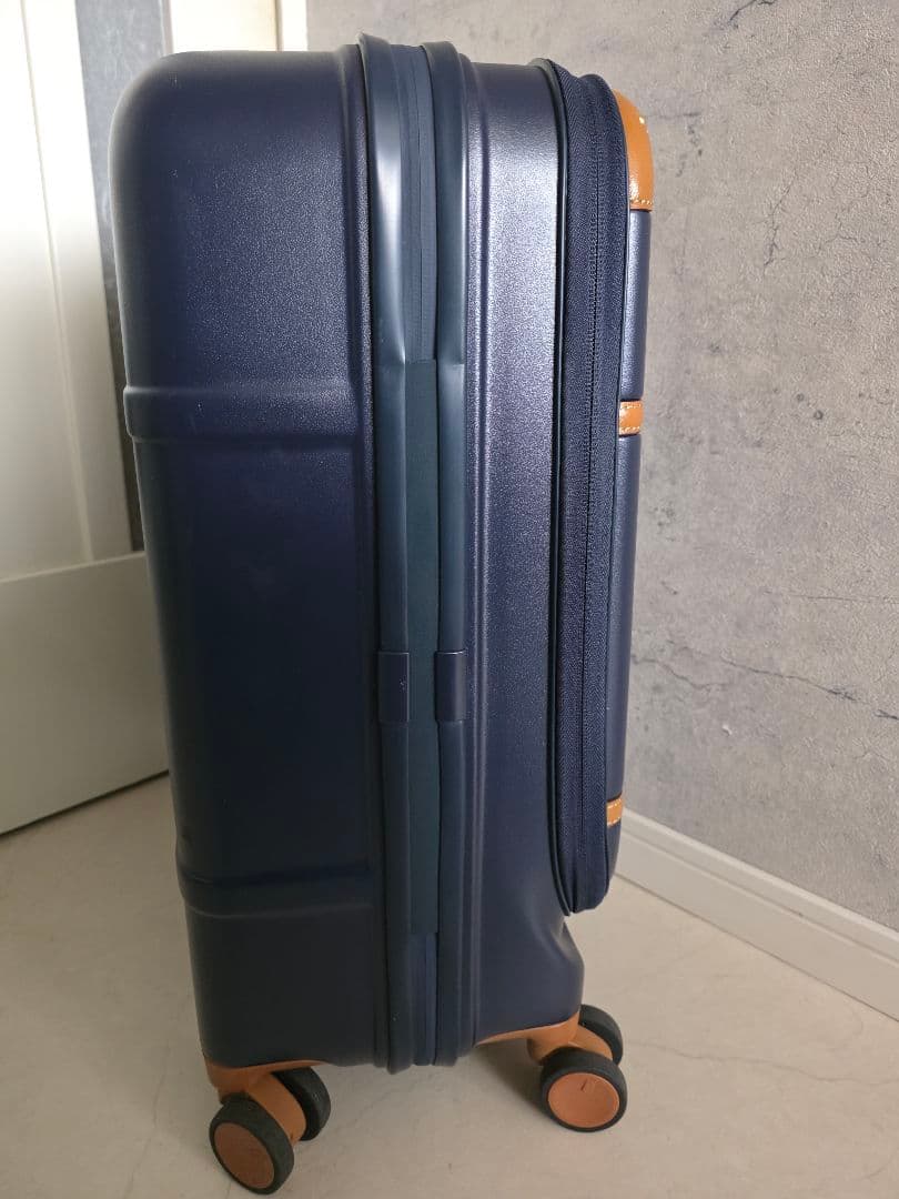 brics ブリックス ベラージオ USBポート付き スーツケース