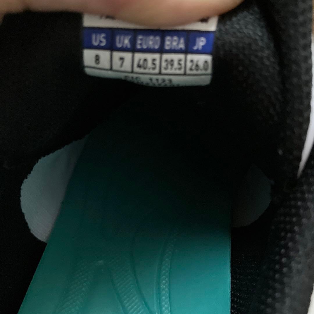 新品‼︎ 未使用金属スパイク 白ミズノ 野球試合に最適、基準対応、定価11000円