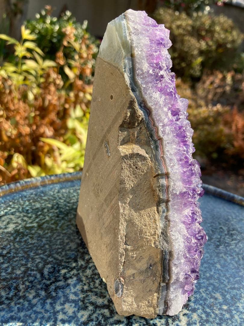 紫色の美しいアメジスト　原石 パワーストーン　ヒーリング　約15cm