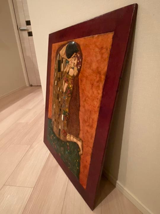 希少価値あり！！1点物の革製クリムトの接吻