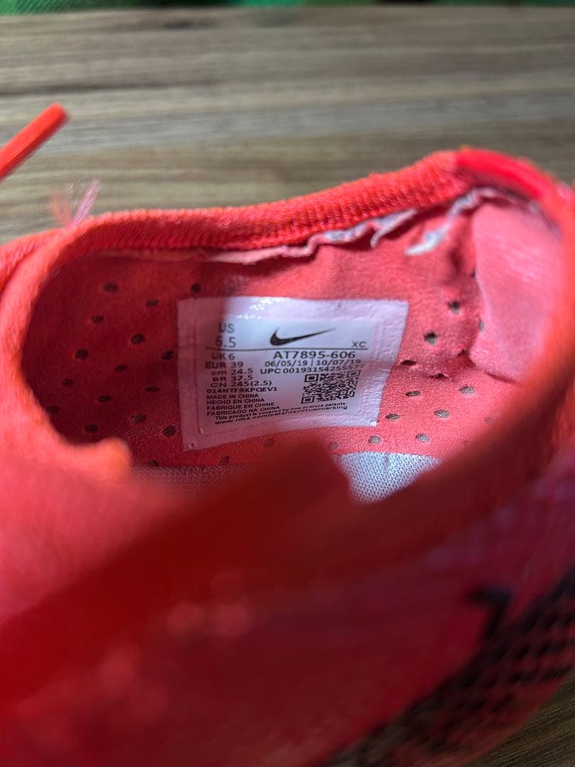 Nike Mercurial レッド FGシューズ　24.5cm