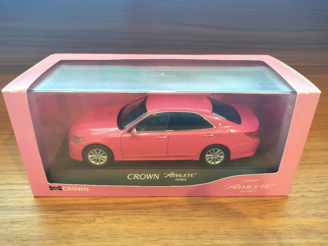 ト*ー様 【新品】CROWN ATHLETEミニカー トヨタ新型クラウン記念配布