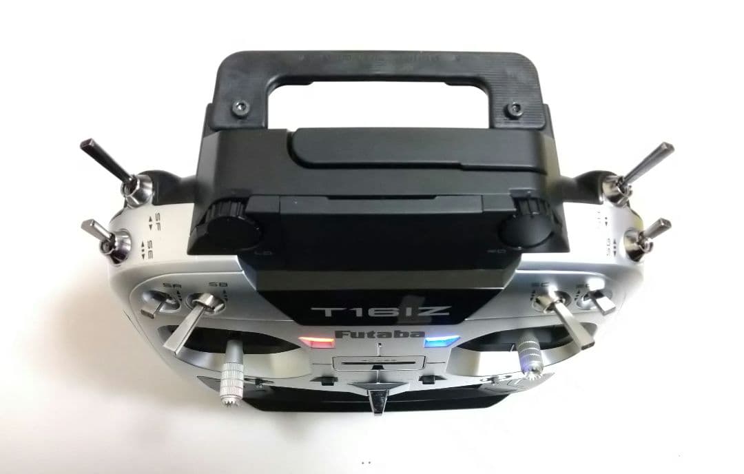 Futaba 16iZ　　送信機と受信機　４個