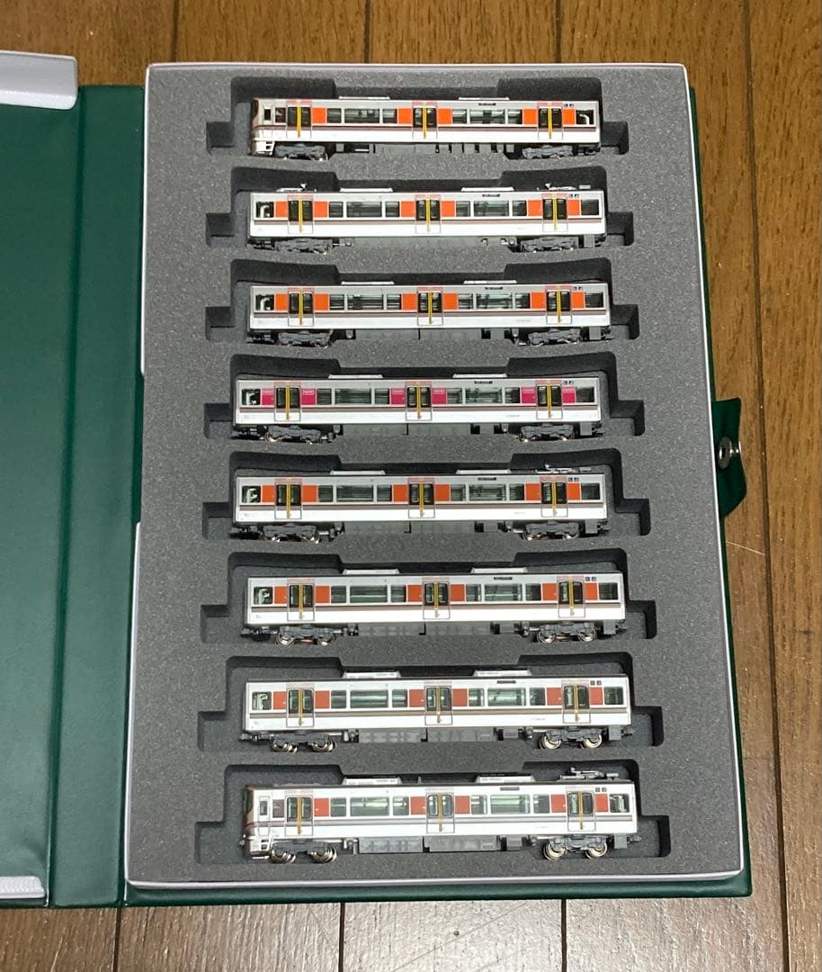 323系 鉄道模型 8両 (室内灯入り)KATO10-1465+1466